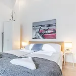 Brilliant 1Br Apt - Perfect For Longstays
